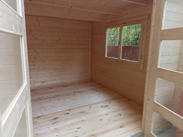 Novy B+ ar terasi, Spānijā