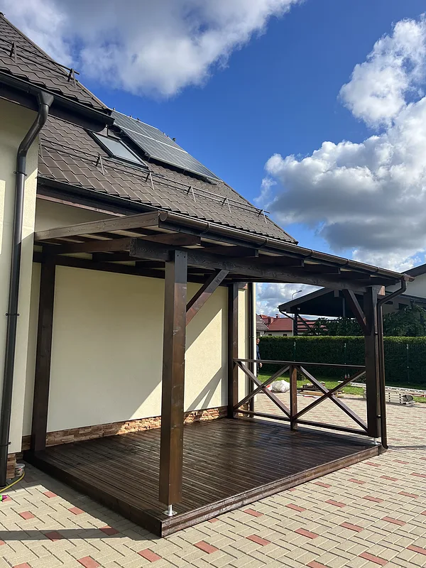 Nojume ar terasi, Carnikava